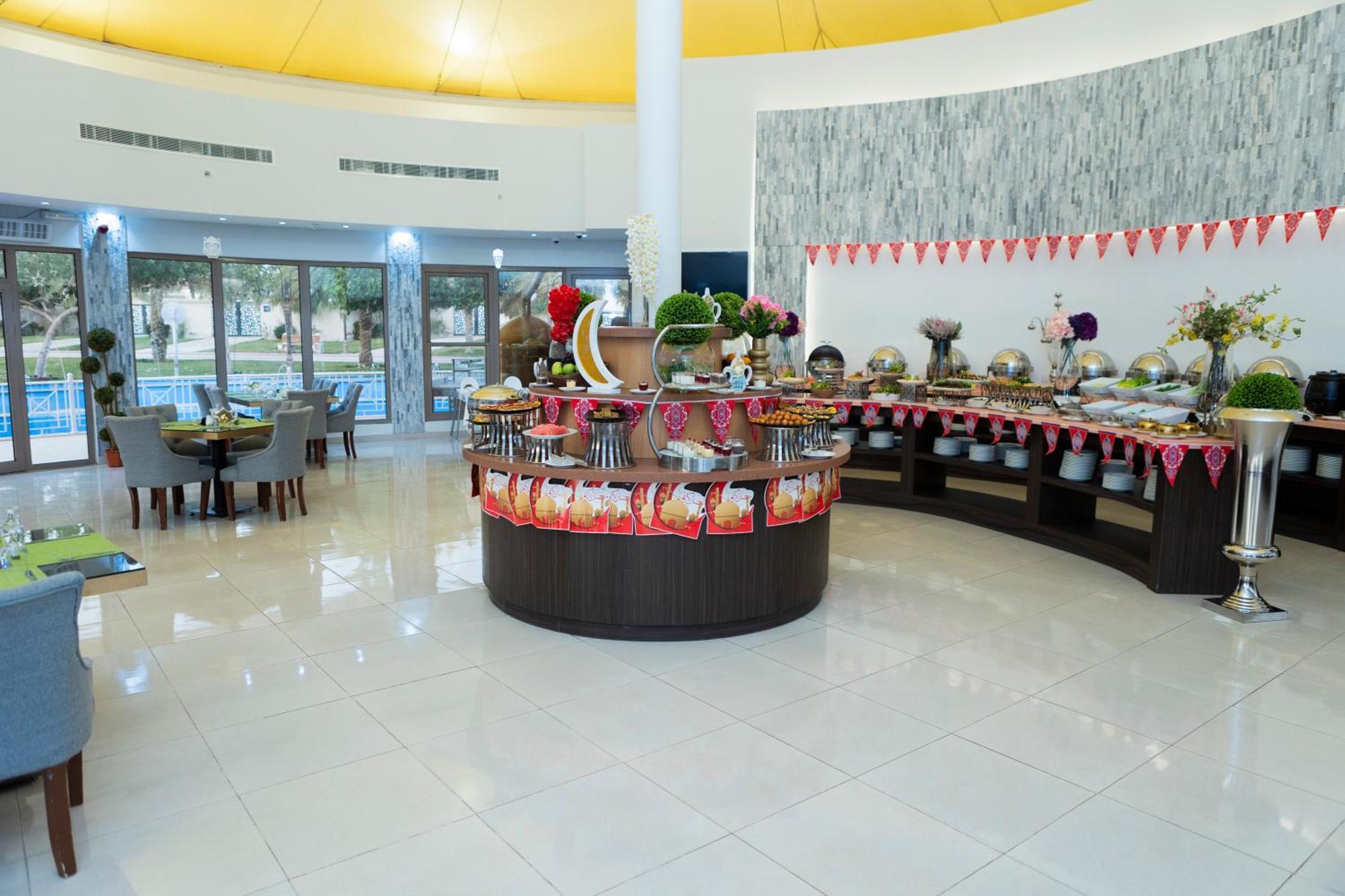 Swiss International Hotel Villas Unaizah - Al Qassim Esterno foto