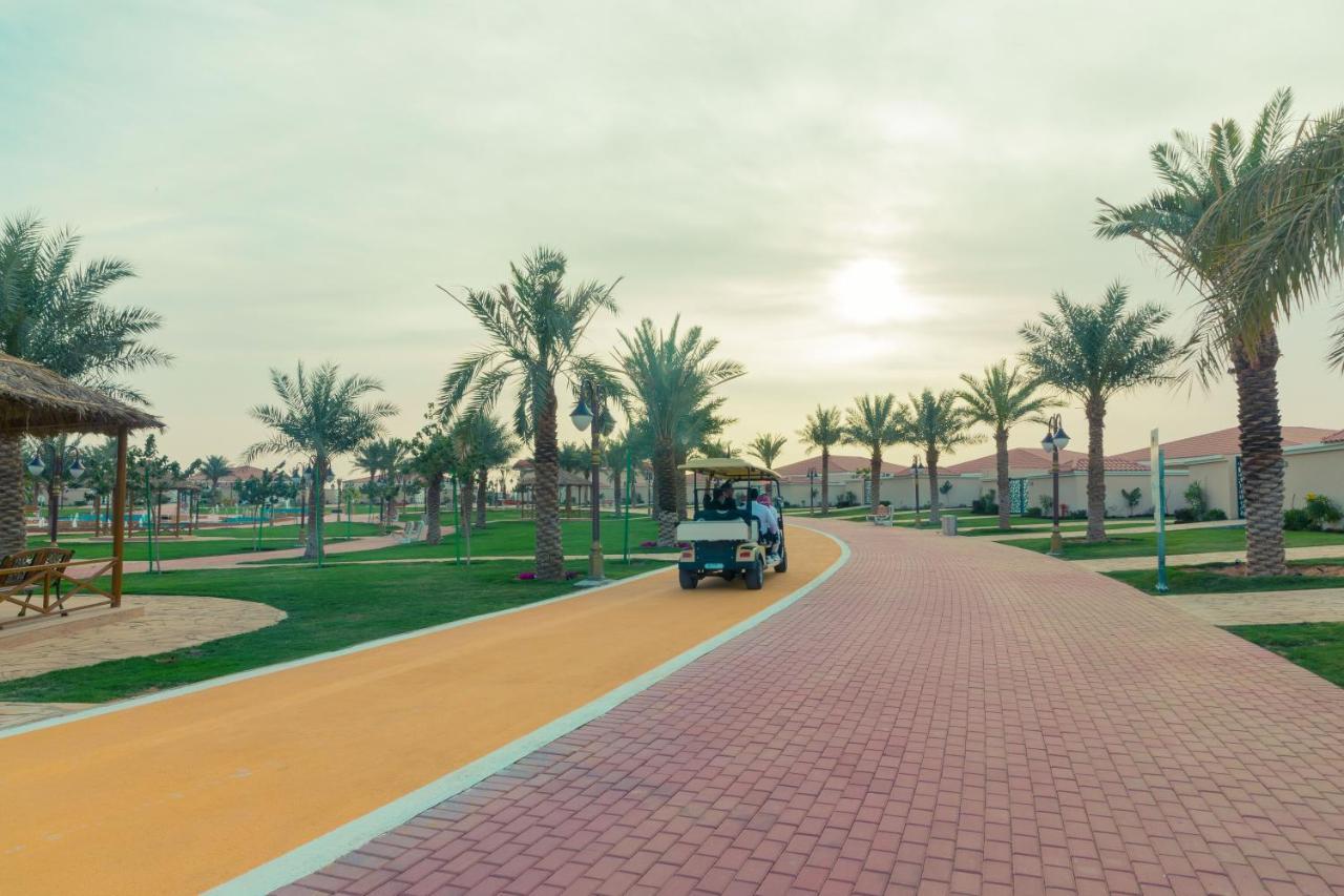 Swiss International Hotel Villas Unaizah - Al Qassim Esterno foto