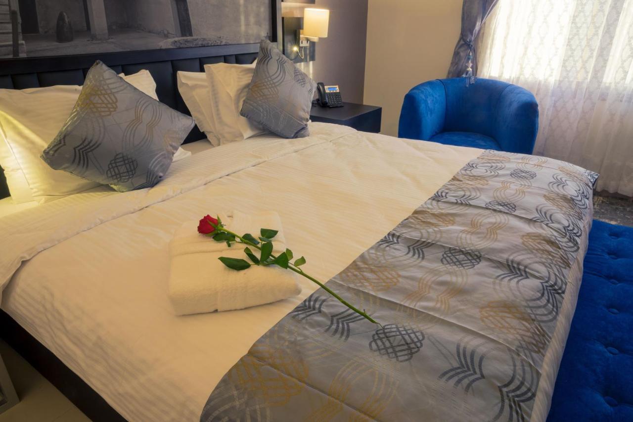 Swiss International Hotel Villas Unaizah - Al Qassim Esterno foto